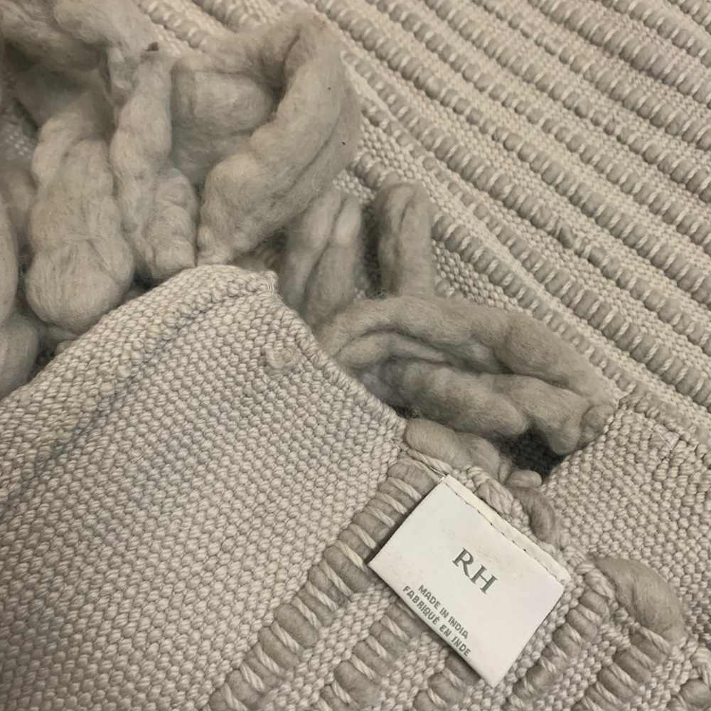 RARE Restoration Hardware Gray Merino Wool Heavy Fringe Throw 50 x 70 - Picture 3 of 6